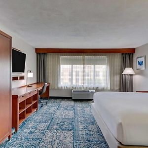 Superior Deluxe King Room